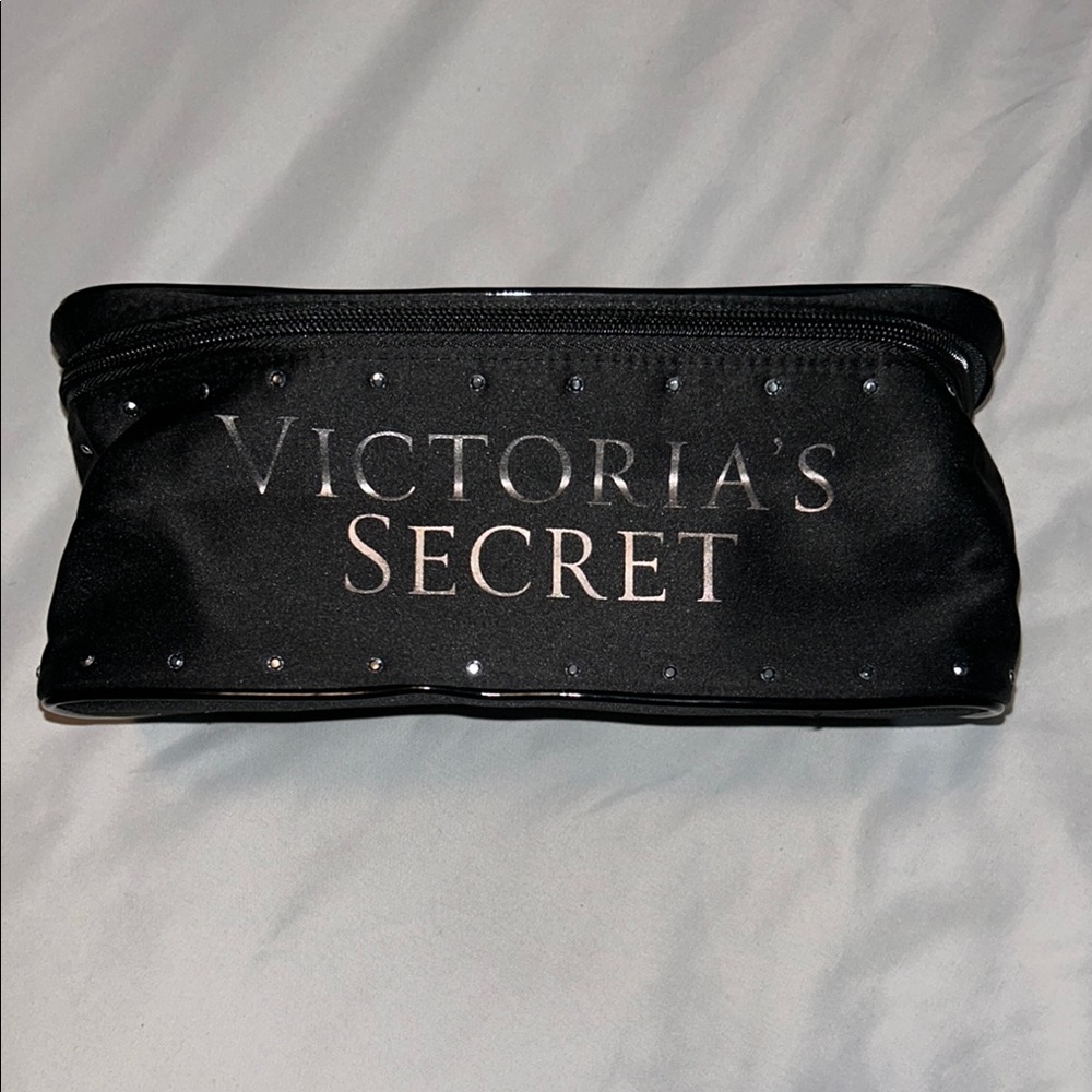 Victoria's Secret Logo Black Vinyl Silver Rhinestone Bling Cosmetic Bag - Picture 2 of 11